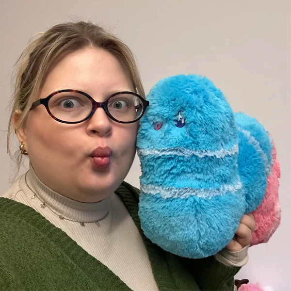 Mini Squishable Sour Gummy Worm - Image 4