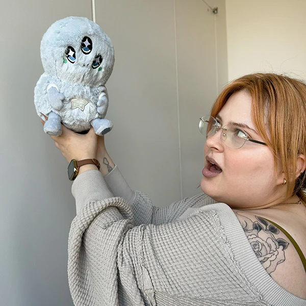 Mini Squishable Grey Alien - Image 4