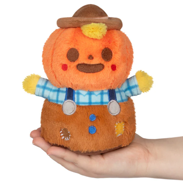 Snacker Scarecrow