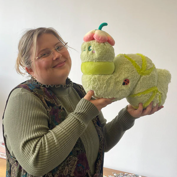 Squish Gardens: Mini Squishable Inchworm - Image 2