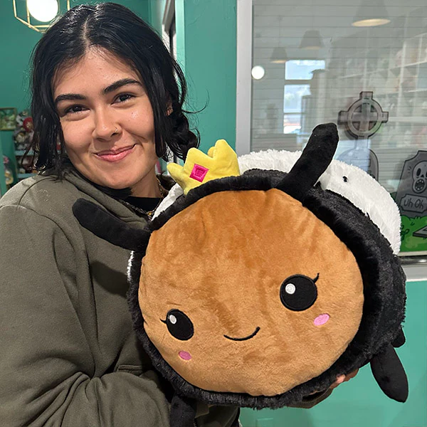 Squishable Queen Bee - Image 4