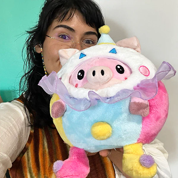 Undercover Pig in Clown - Image 5